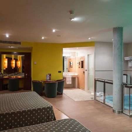 Emporio Otel