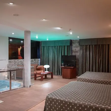 Emporio 3*